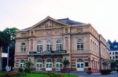 Der Spiegelsaal im Baden-Baden バーデン・バーデン劇場