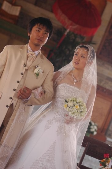 青木　宏樹様・占部　真希ご夫婦